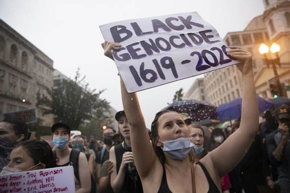 La manifestazione a Washington