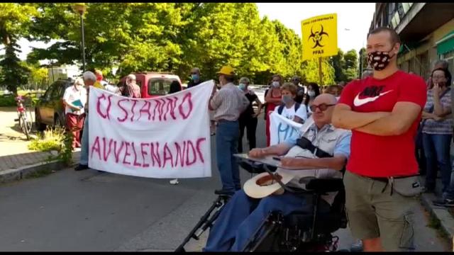 Le mamme No Pfas da Verona per protestare contro la Solvay - La ...