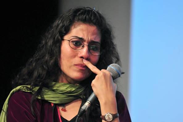 http://blog.cinematheque.fr/wp-content/uploads/2011/06/mahnaz4.jpg