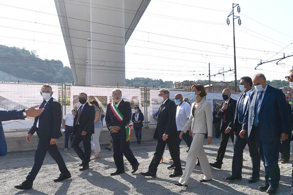 La ministra Cartabia ieri a Genova