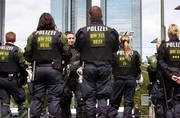 http://change-production.s3.amazonaws.com/photos/9/fw/eh/hsfWeHUMuFehdpr-180x118-cropped.jpg?1383826706