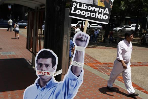 http://ilmanifesto.it/wordpress/wp-content/uploads/2014/06/07/08est2-VENEZUELA-per-liberta-lopez-opposizione-S.jpg