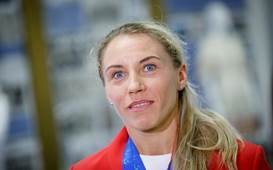 https://tutby.gcdn.co/720x720s/n/zamirovskiy/0f/0/06_prokopenko_anastasiya_20180920_zam_tutby_phsl.jpg