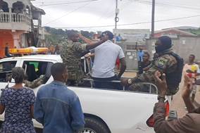 Gabon: coup d'Etat militaire, le pr�sident Ali Bongo en r�sidence surveill�e