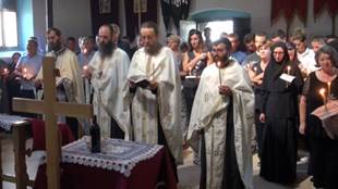 Servizio commemorativo per i bambini morti a Gora�devac (Foto Radio Gora�devac, archivio)