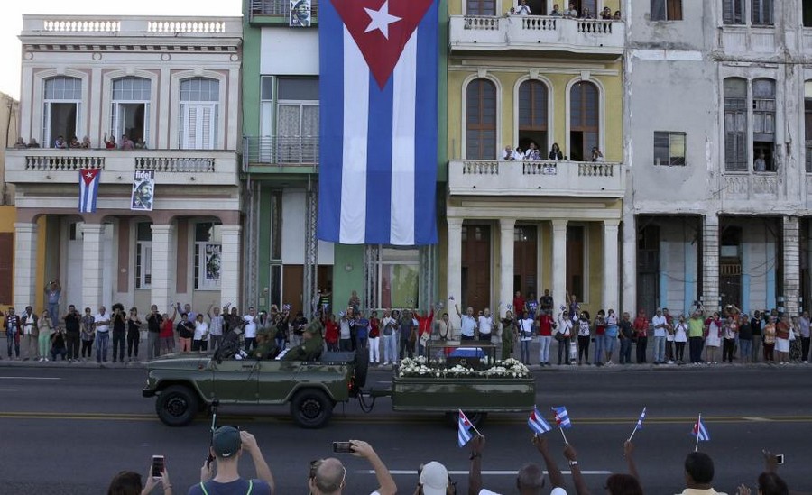 https://www.lacittafutura.it/images/fidel-castro/583f0d29e4843.jpg
