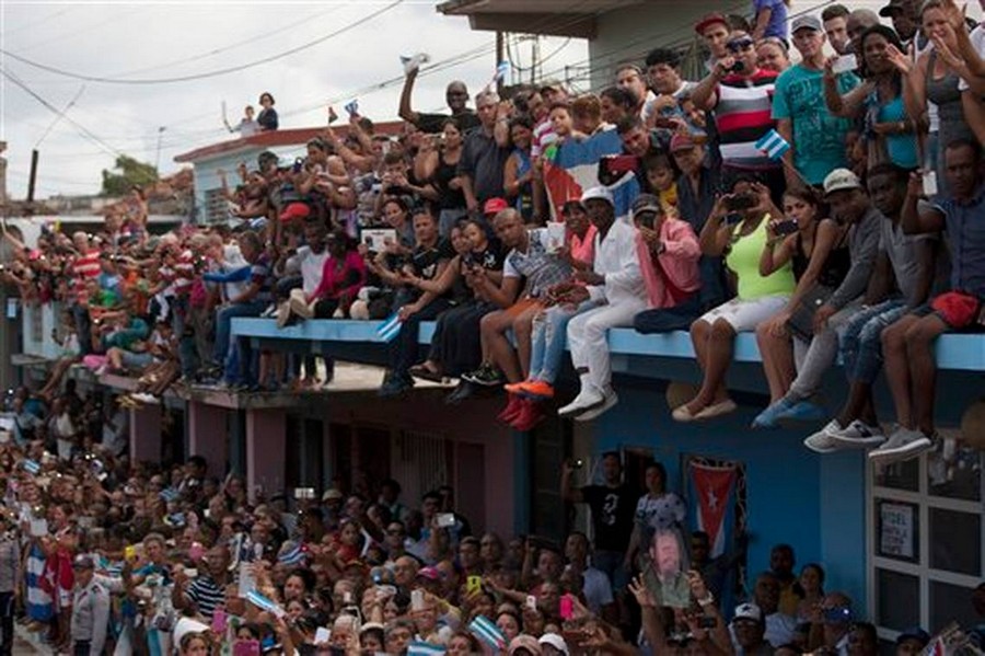https://www.lacittafutura.it/images/fidel-castro/CUBA_FIDEL_CASTRO_SPANXFM104.jpg