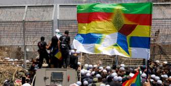 https://www.quotidiano.net/image-service/view/acePublic/alias/contentid/OGU0MmI2MzEtYjgyNi00/0/topshot-israel-syria-golan-conflict-druze.jpeg?f=16:9&w=1200&h=630
