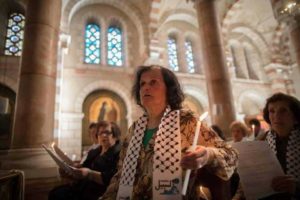 In Palestina, cristiani e musulmani per un onore comune. - Invictapalestina