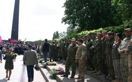 http://www.vitrenko.org/img/common/016/12935654.JPG