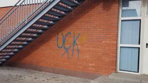 UCK graffita su Klokotu