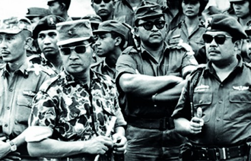 Il generale Suharto autore del golpe e dell�eccidio