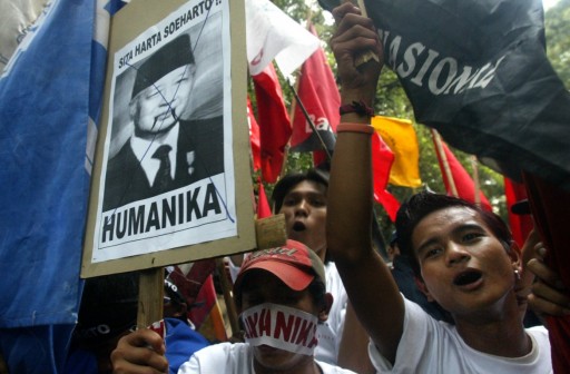 Giacarta 1998, proteste studentesche contro Suharto
