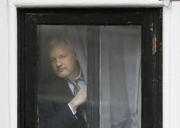 https://static.ilmanifesto.it/2021/01/assange-ap-2.jpg