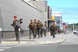 file:///C:/Users/Diest/Downloads/WEB_ARMEE-002.jpg