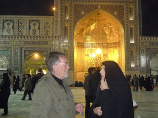 http://2.bp.blogspot.com/-_8GJxgAkovY/URdtUp07wZI/AAAAAAAAEPA/vK72ySHNvaE/s320/sandra+io+mashad.jpg