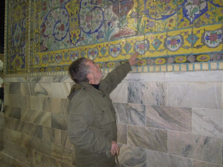 http://4.bp.blogspot.com/-NJ6Q-E7TLVs/URduuWU-jAI/AAAAAAAAEPc/jVUla_S11LY/s320/mashad+io+piastrelle.jpg