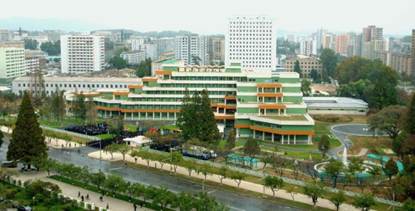 http://photos.wikimapia.org/p/00/03/62/98/23_full.jpg