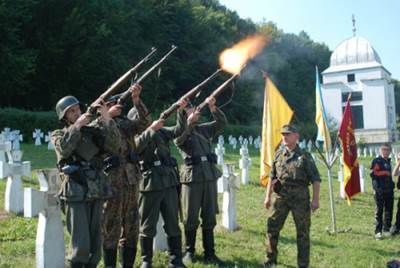 http://www.civg.it/images/37/UkraiNazist_image002.jpg