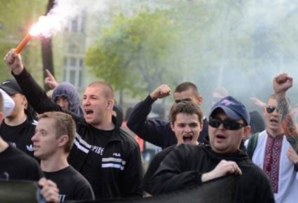http://www.civg.it/images/37/UkraiNazist_image016.jpg
