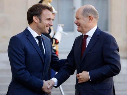 https://www.analisidifesa.it/wp-content/uploads/2024/03/macron-scholtz-elysee.jpg