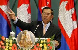 https://www.mondoemissione.it/wp-content/uploads/Hun-Sen.jpg