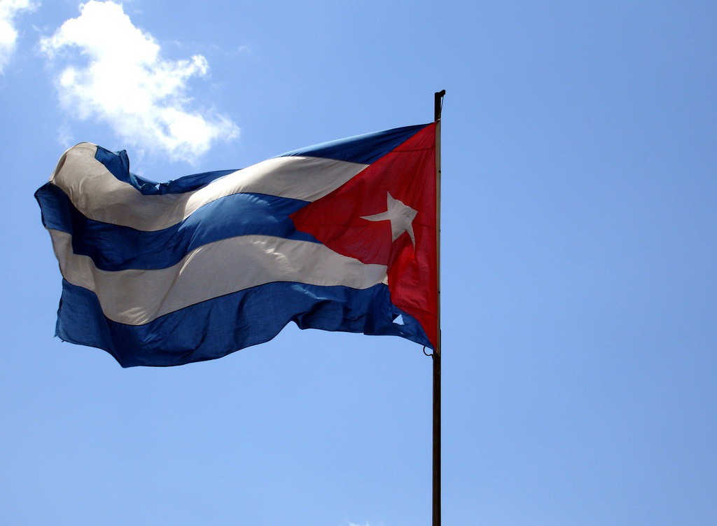 https://formiche.net/wp-content/blogs.dir/10051/files/2023/03/Cuba-bandiera-free.jpg