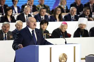 Risultato immagini per lukashenko