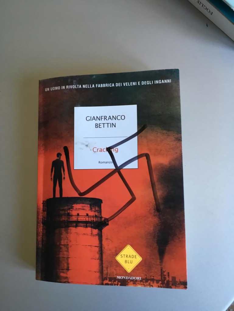 La copertina del libro 