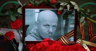 https://www.giornalistitalia.it/wp-content/uploads/2015/06/Oles-Buzina.jpg