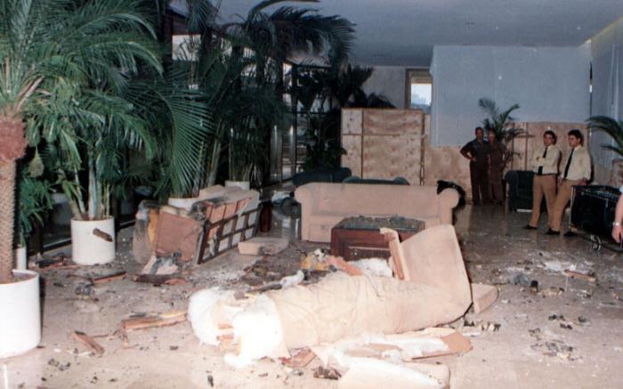 Sabotaje al Hotel Copacabana


Sabo0011