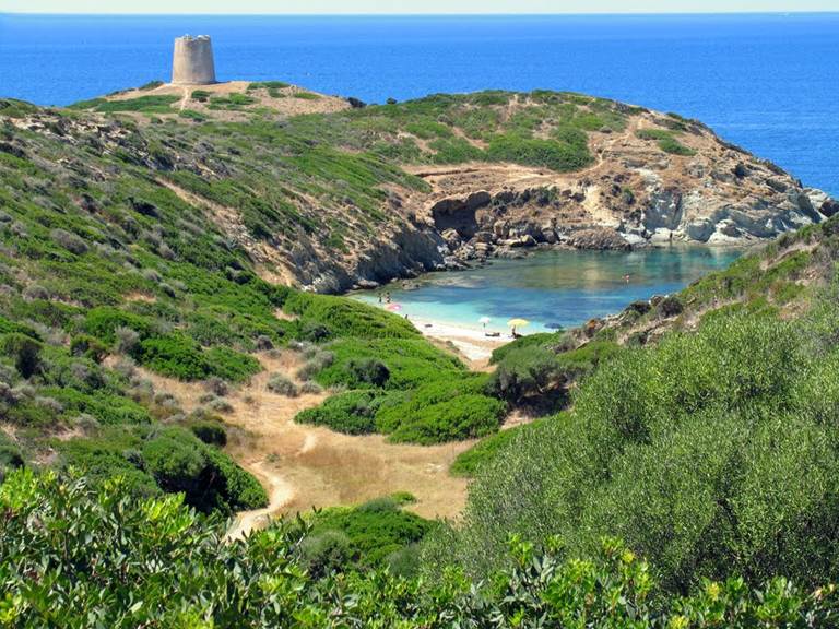 Sardegna, Domus de Maria, Torre costiera di Piscinn�