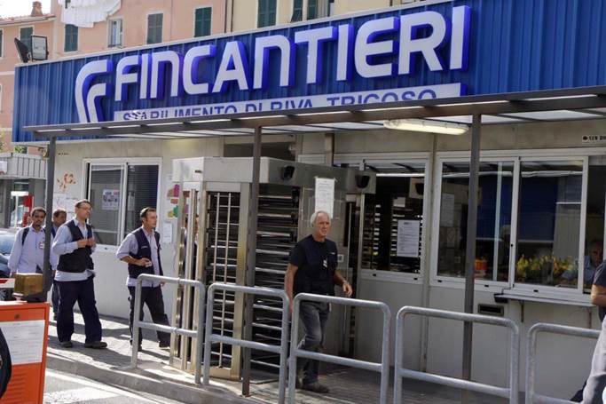http://ilmanifesto.info/wordpress/wp-content/uploads/2013/11/21/22-desk-1-foto-emblema-genova-riva-trigoso-fincantieri-.jpg
