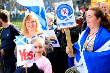 https://scottishsocialistvoice.files.wordpress.com/2014/08/384265_519433814738215_2116037242_n-2.jpg?w=630&h=420