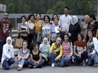Risultato immagini per Women of Syrian Arab Republic