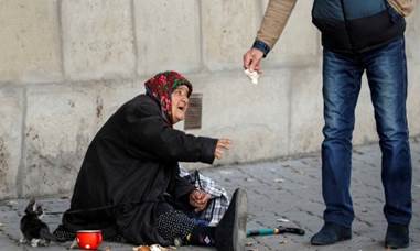 Beggar in Chisinau, 29 Oct 16