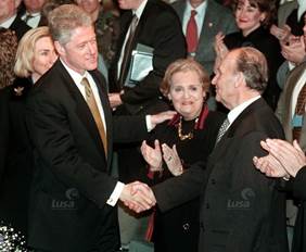 Albright Clinton Izet