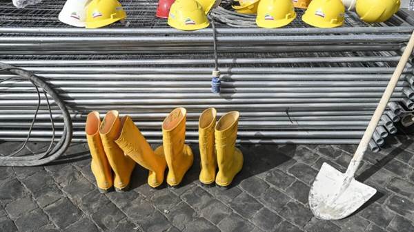 operaio morto