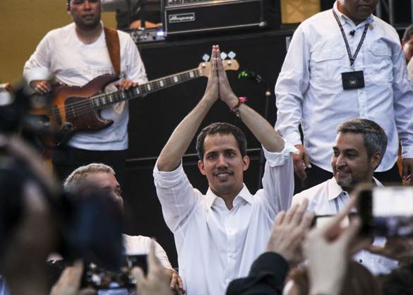 Il leader dell'opposizione antichavista Juan Guaid� al concerto di raccolta fondi a Cucuta in Colombia il 22 febbraio scorso